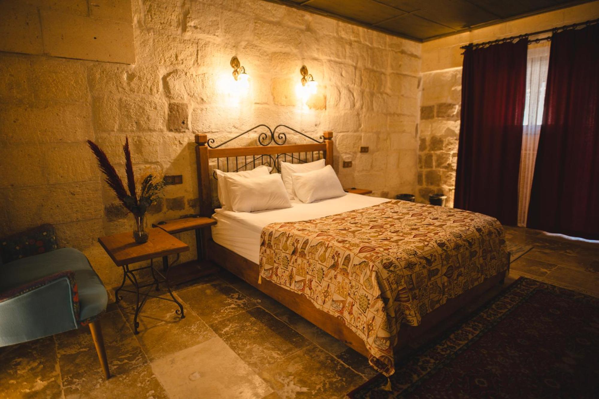 Cavusin Cave House-Cappadocia Bed & Breakfast Göreme Eksteriør bilde